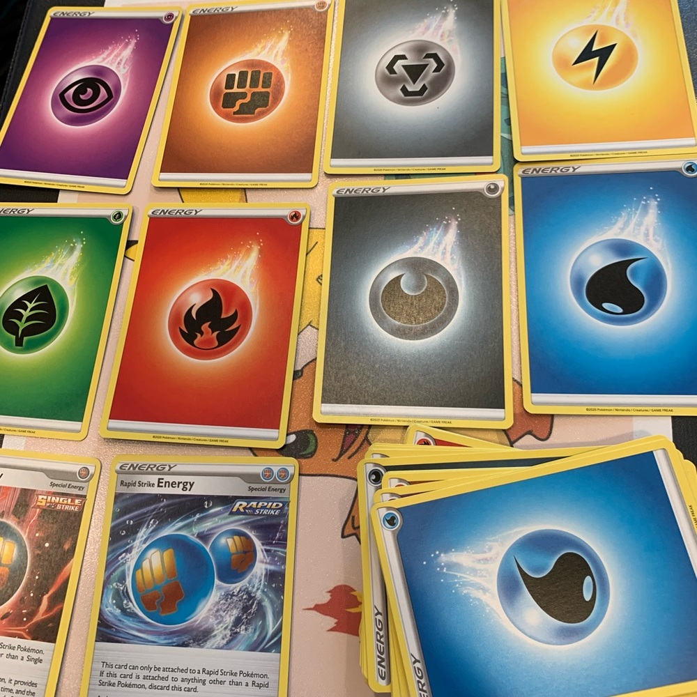 Pokémon energy Trading cards